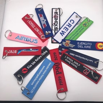 व्यक्तिगत विमान विमानन टैग कुंजी श्रृंखला कपड़े कस्टम बुना कढ़ाई कुंजी श्रृंखला